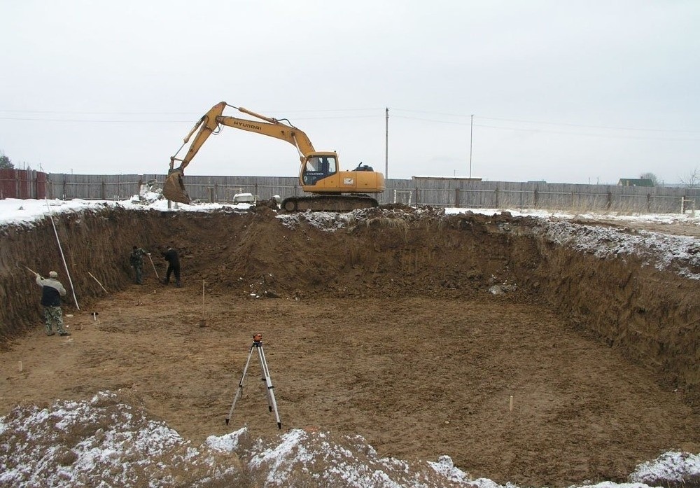 Рытьё котлована